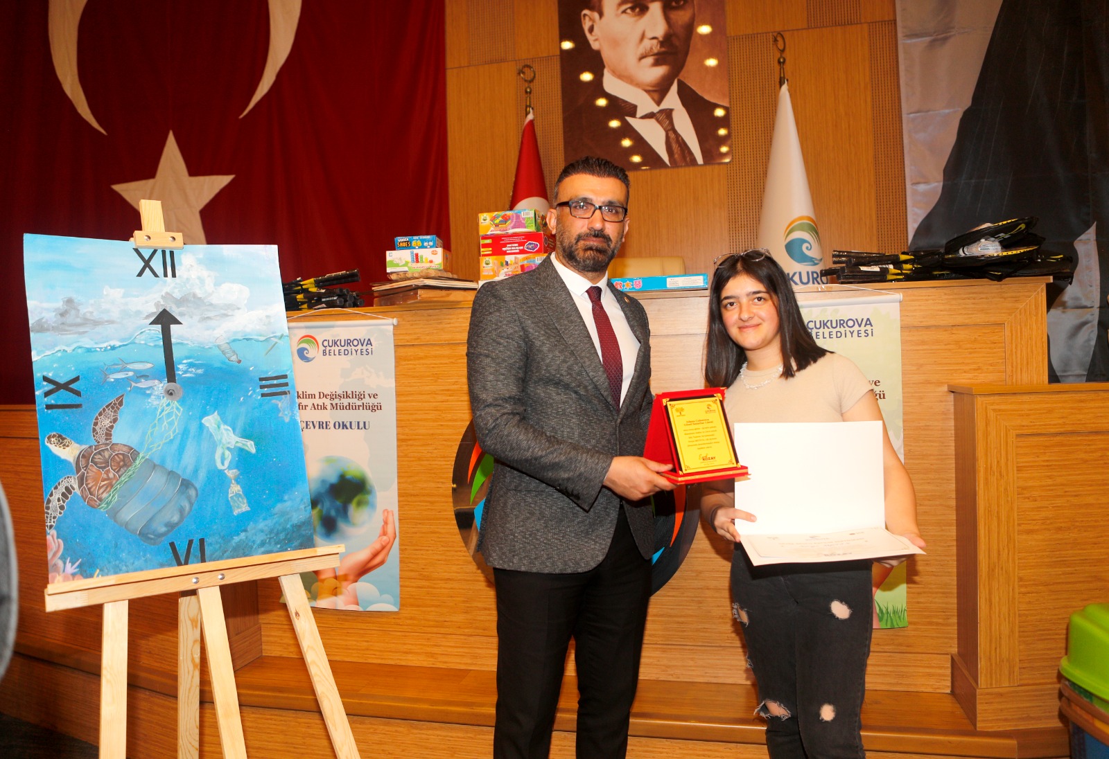 &ccedil;evre okulu afiş ve atık toplama yarışması. afiş tasarım birincisi..jpg